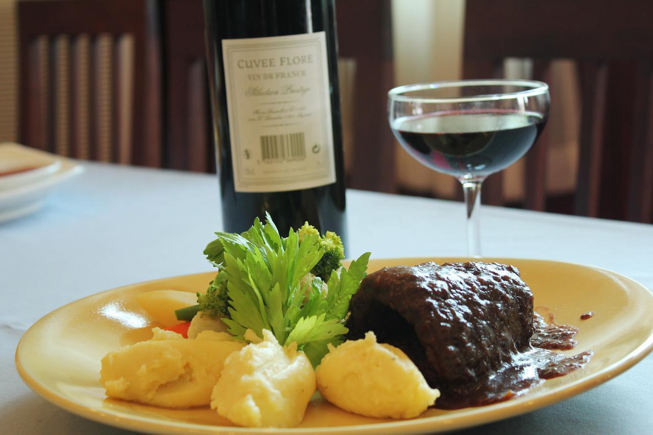 סיאם ריפ Sovan Mealea Hotel מראה חיצוני תמונה