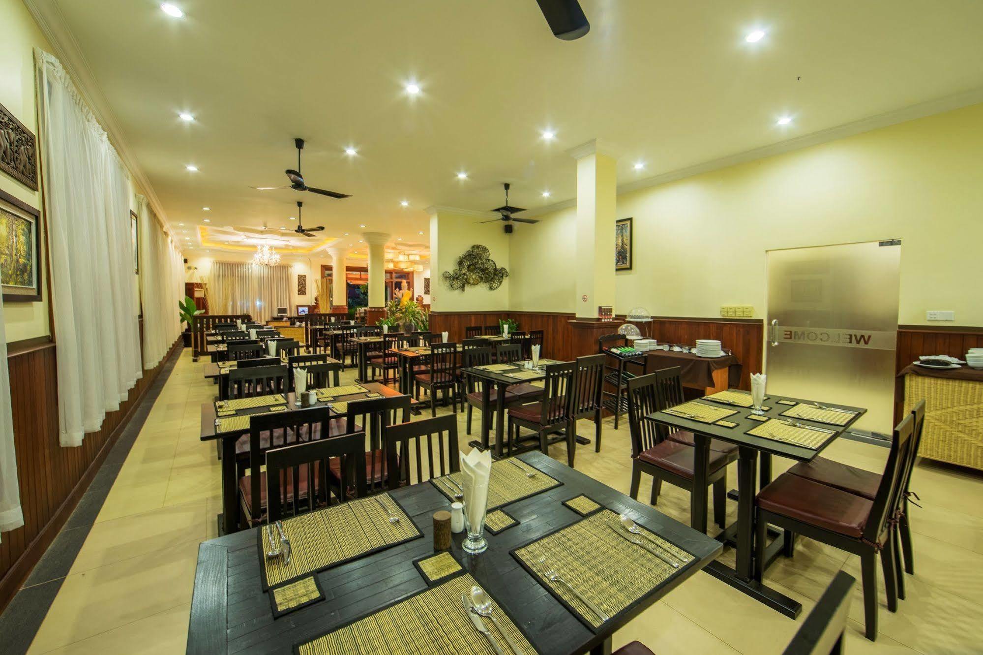 סיאם ריפ Sovan Mealea Hotel מראה חיצוני תמונה