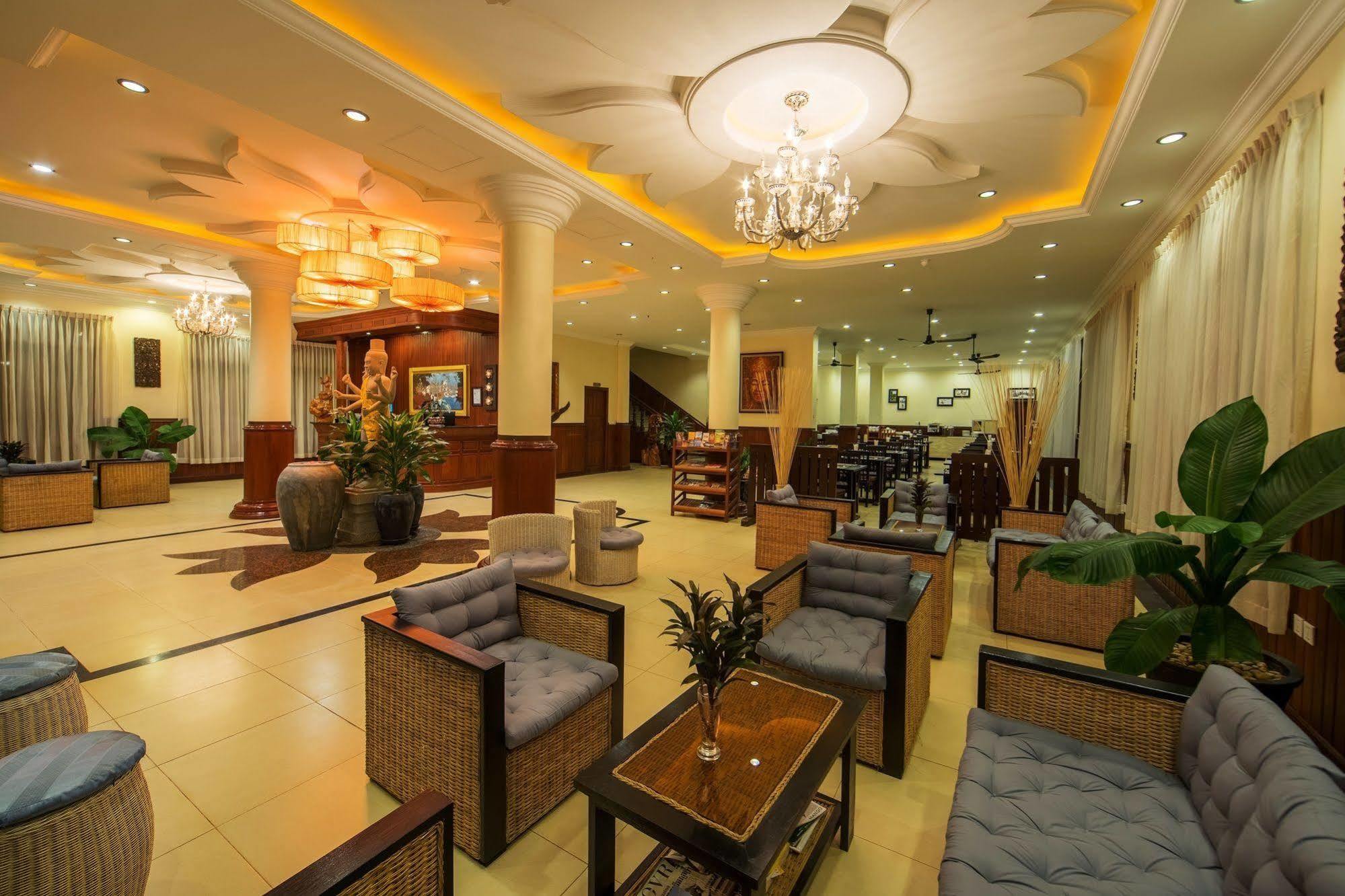 סיאם ריפ Sovan Mealea Hotel מראה חיצוני תמונה