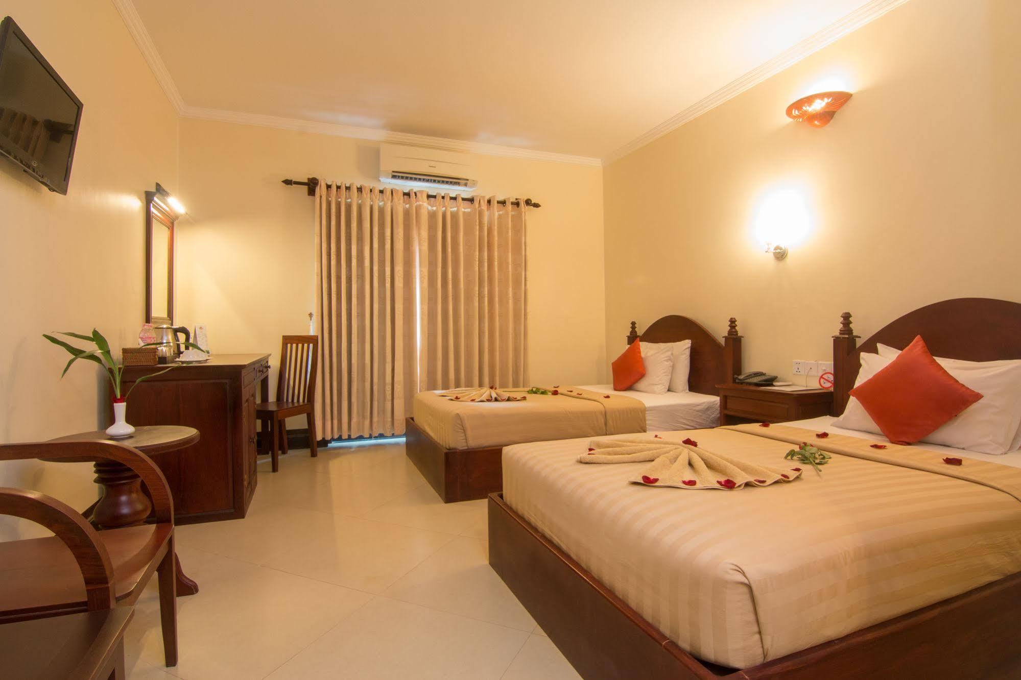 סיאם ריפ Sovan Mealea Hotel מראה חיצוני תמונה