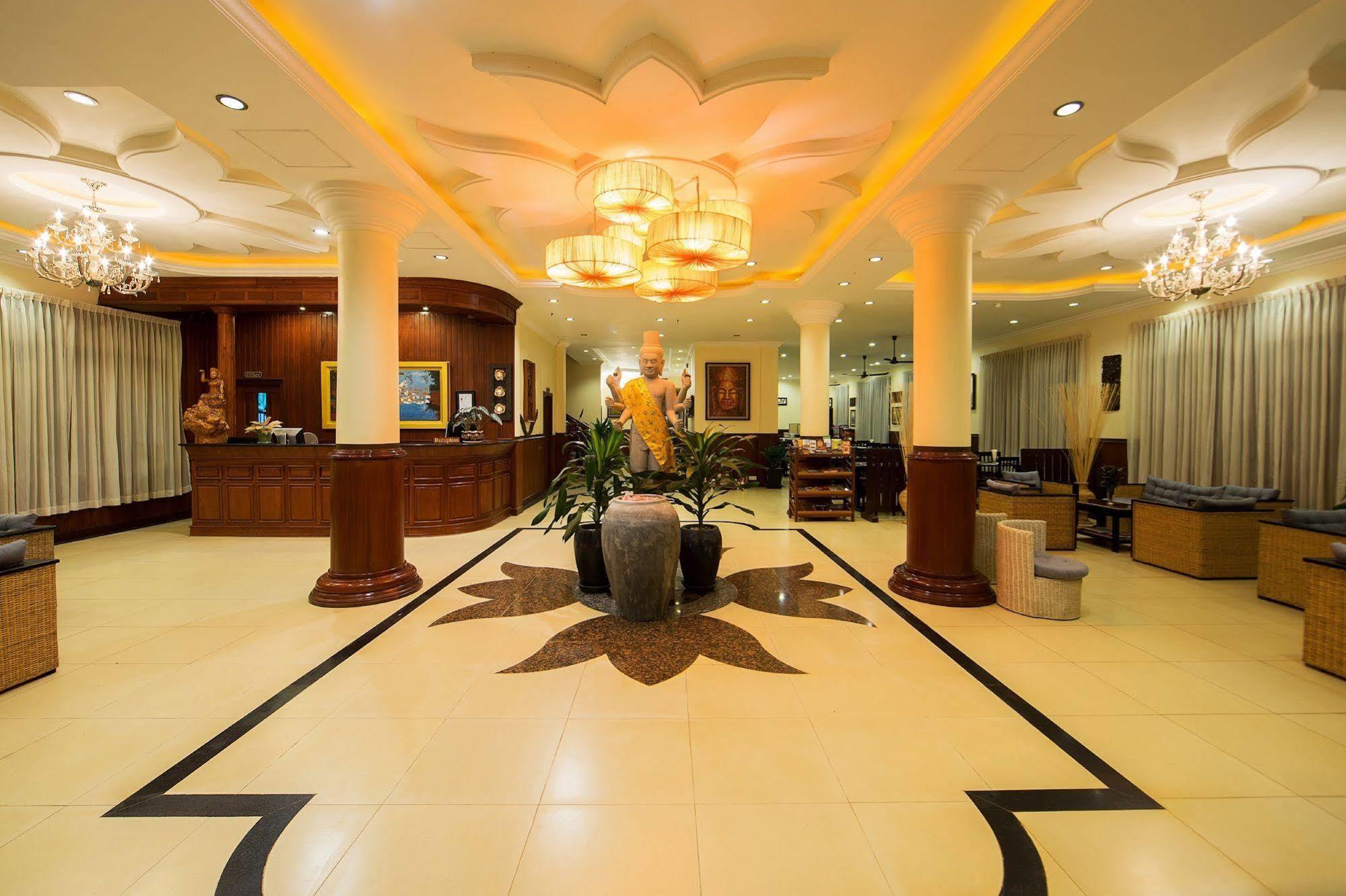סיאם ריפ Sovan Mealea Hotel מראה חיצוני תמונה