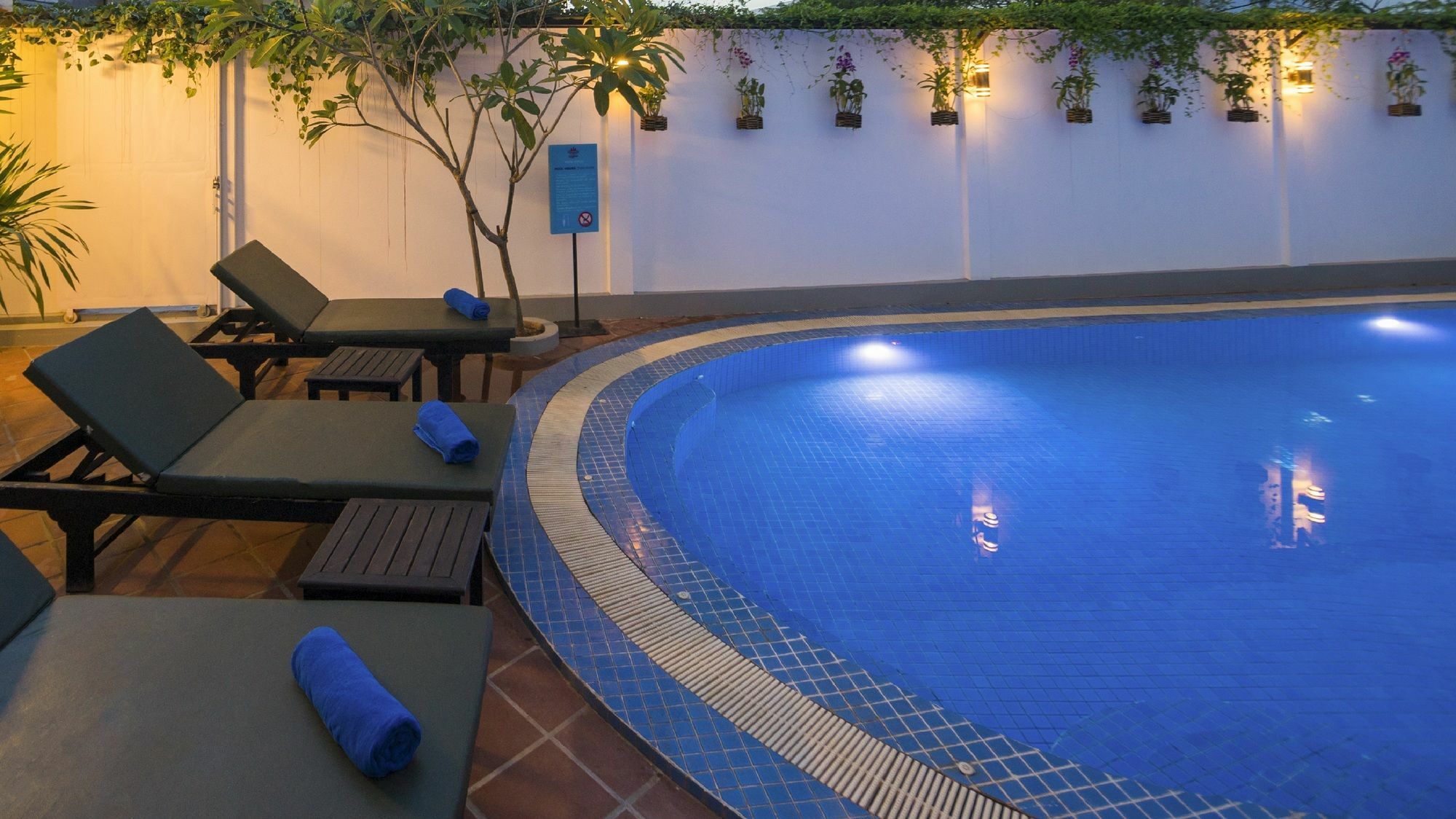 סיאם ריפ Sovan Mealea Hotel מראה חיצוני תמונה